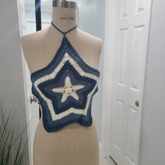 Star crop top - Picture 7 of 7
